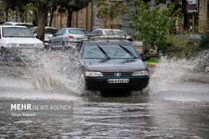 بارش رگباری و وزش شدید باد در ۱۷ استان / آماده‌باش هلال‌احمر – خبرگزاری مهر | اخبار ایران و جهان